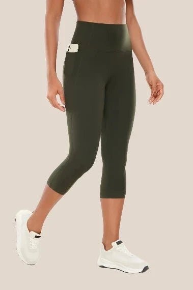 High-Waist Yoga Capri Leggings with pockets Yoga Clothing Awakening Ride Green US XXS(00) 